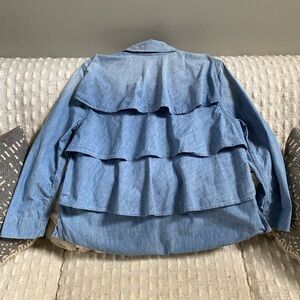 {AMO} Chambray Ruffle Back Blouse